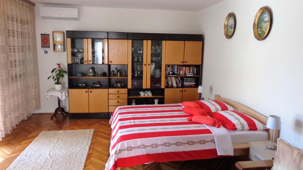 Guest House Lejla Rovinj Rom bilde